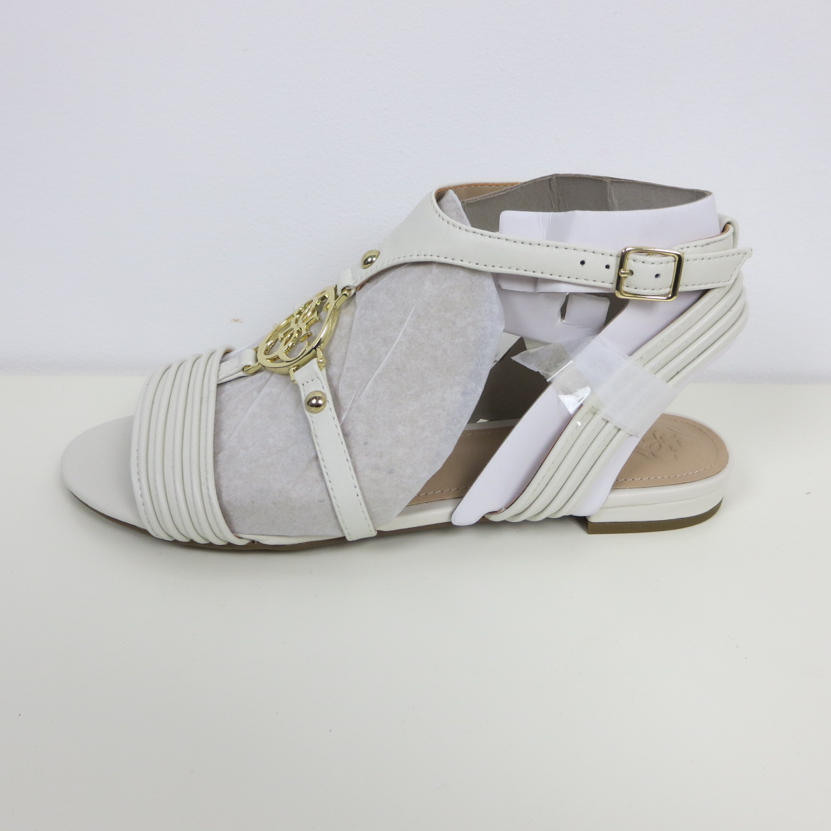 stock scarpe guess