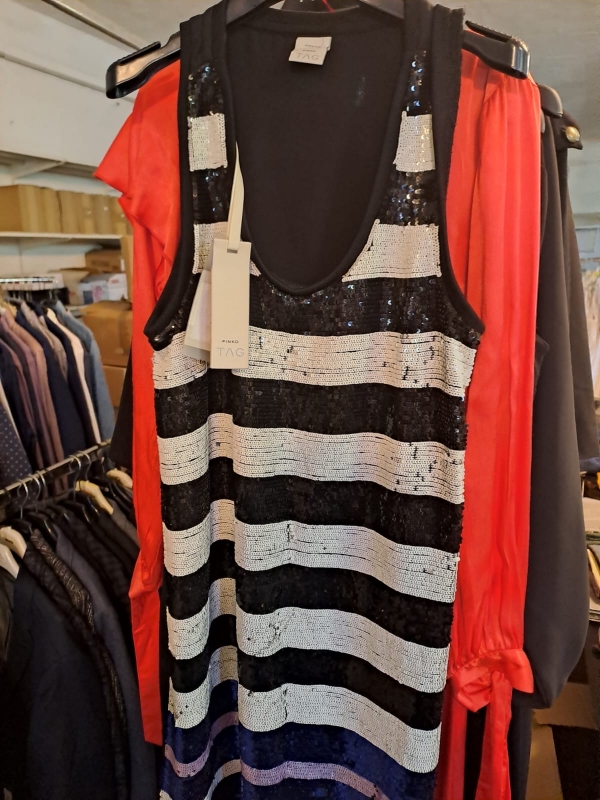 Stock abbigliamento donna invernale