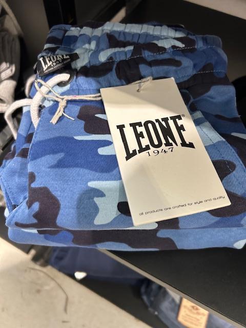 stock bimbo/a Leone sport wear