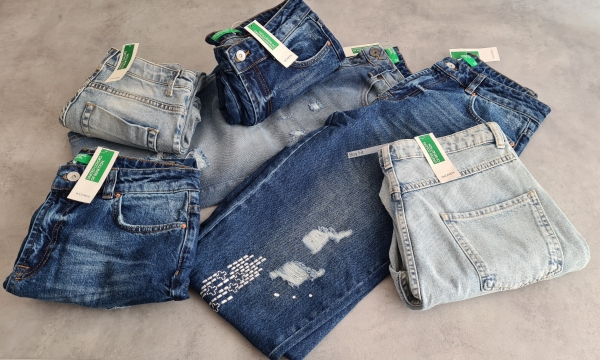 stock Jeans Benetton