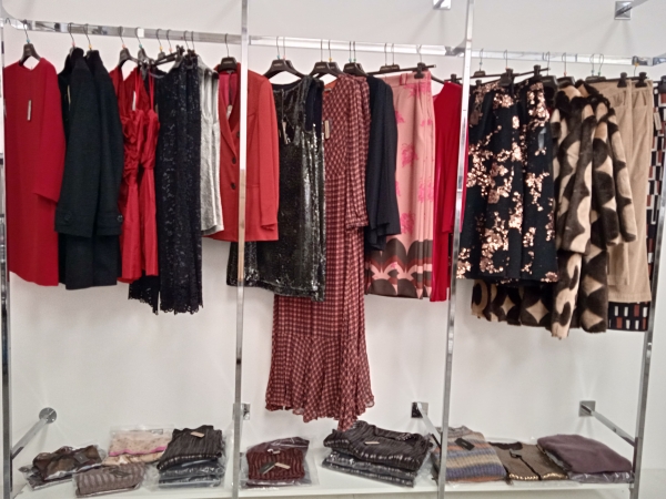 Stock abbigliamento donna firmato Maliparmi A/I