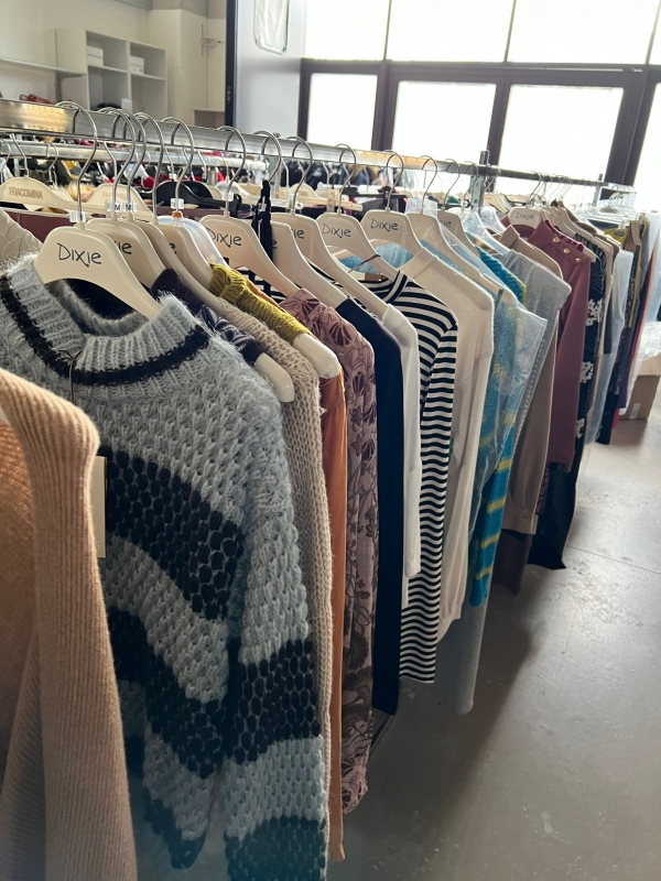 stock abbigliamento firmato DIXIE