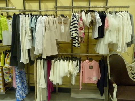 stock bimbo/a grandi marche