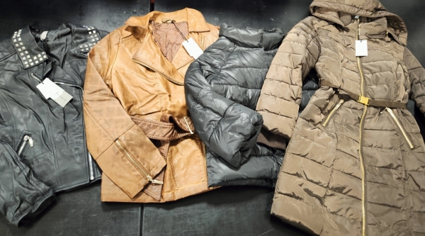 Abbigliamento Uomo, Donna, Bambini Emporio, Cafè Noir, Gigliorosso ecc. PE - AI. rif. TV5991