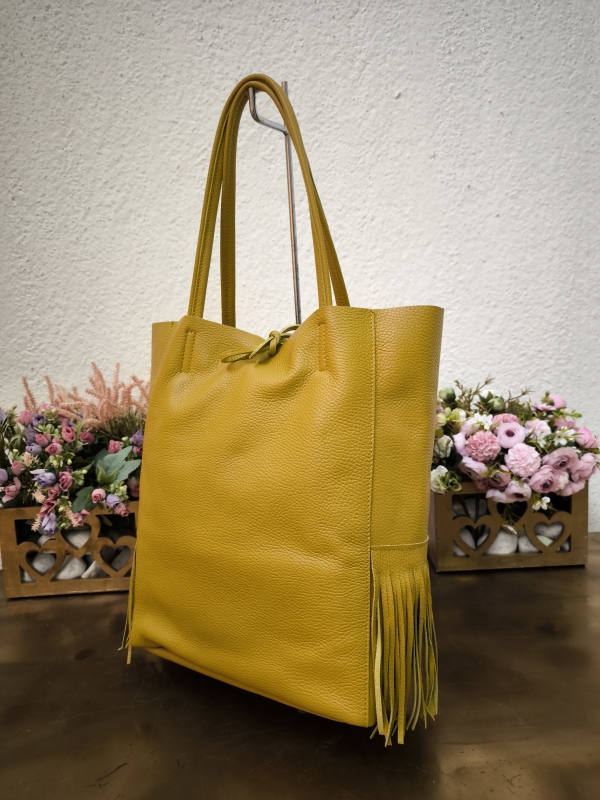 Borsa sfoderata con frange in vera pelle. Made in Italy
